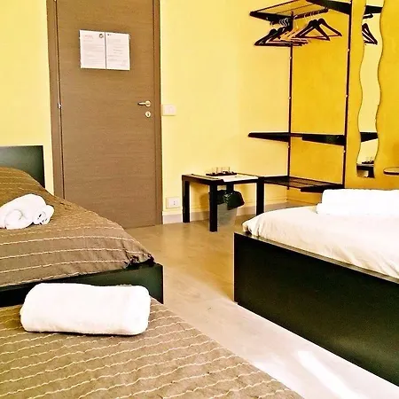 Movie Bed & Breakfast 2*