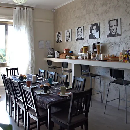 Movie Bed & Breakfast 2*
